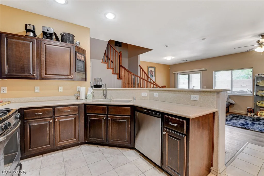 5553 High Wager, Las Vegas, NV 89122