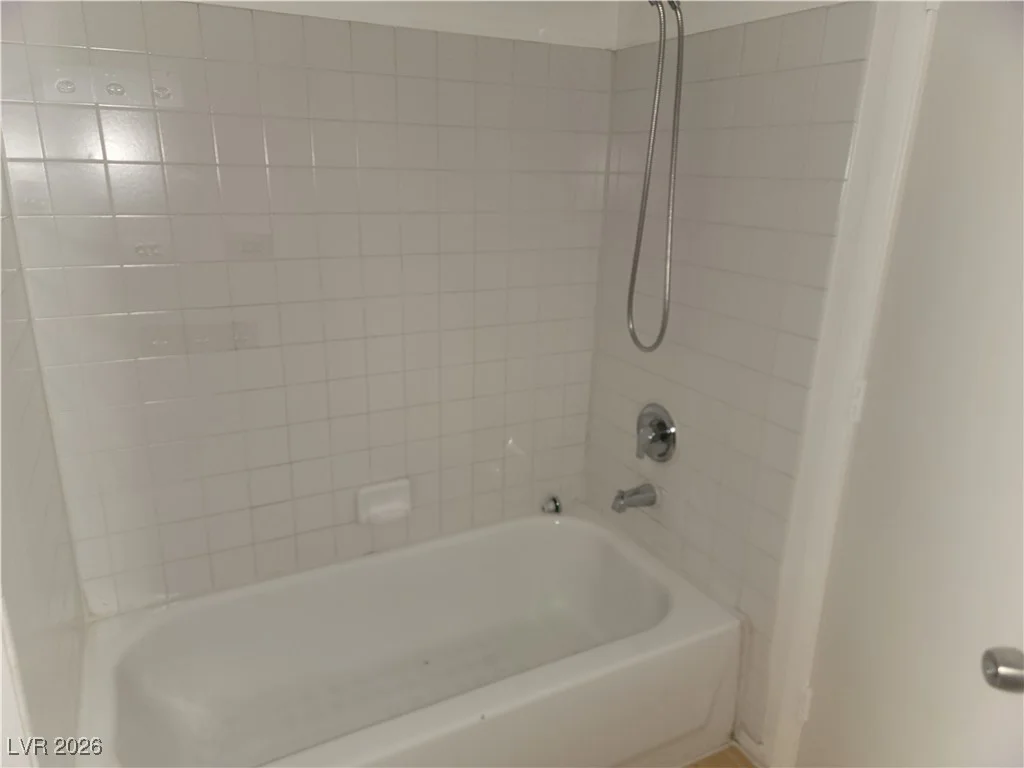 3965 Rebecca Raiter, Las Vegas, NV 89110