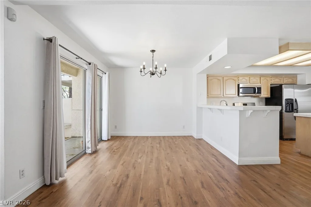 2628 Golden Sands, Las Vegas, NV 89128