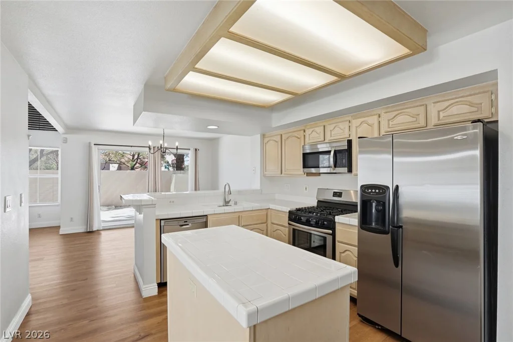 2628 Golden Sands, Las Vegas, NV 89128