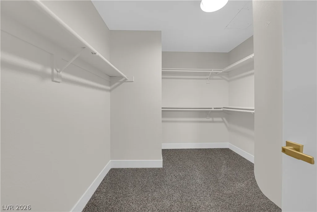 949 Single Tree, Las Vegas, NV 89123