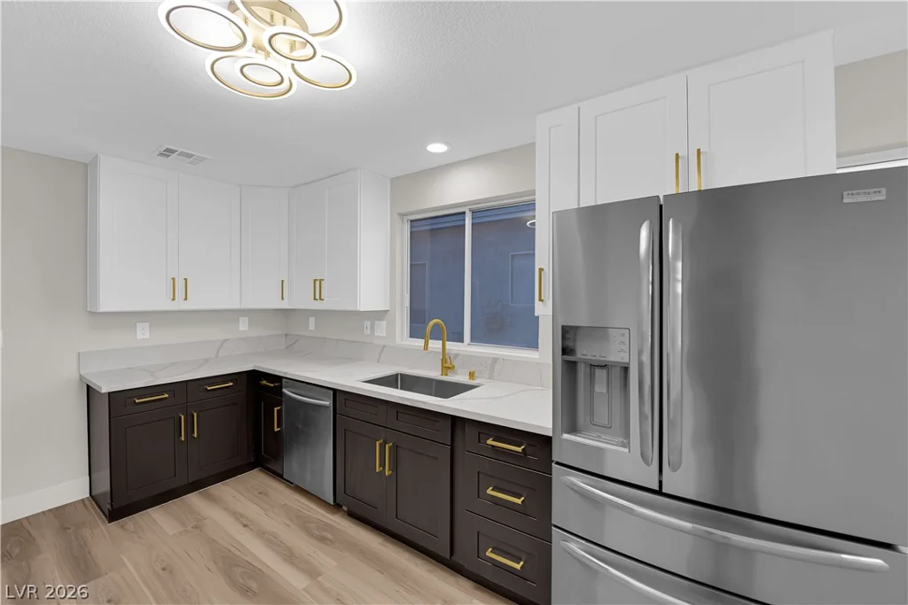 949 Single Tree, Las Vegas, NV 89123