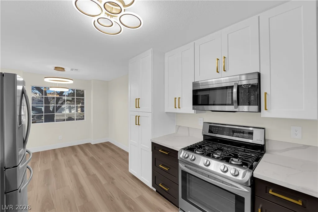 949 Single Tree, Las Vegas, NV 89123