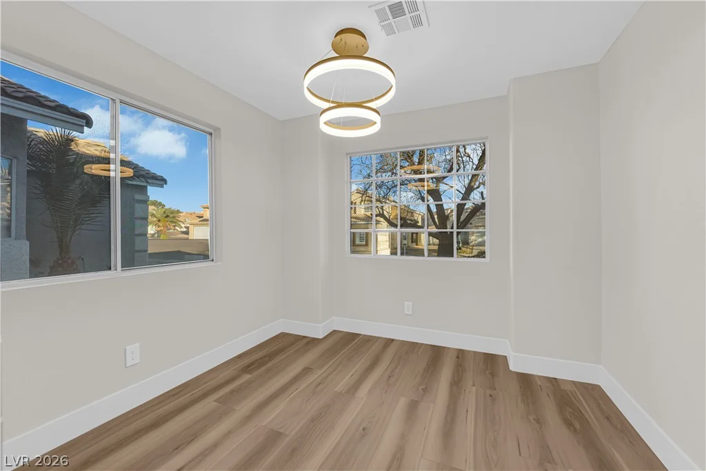 949 Single Tree, Las Vegas, NV 89123
