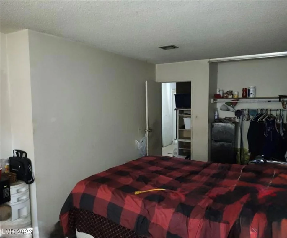 421 Miller, North Las Vegas, NV 89030