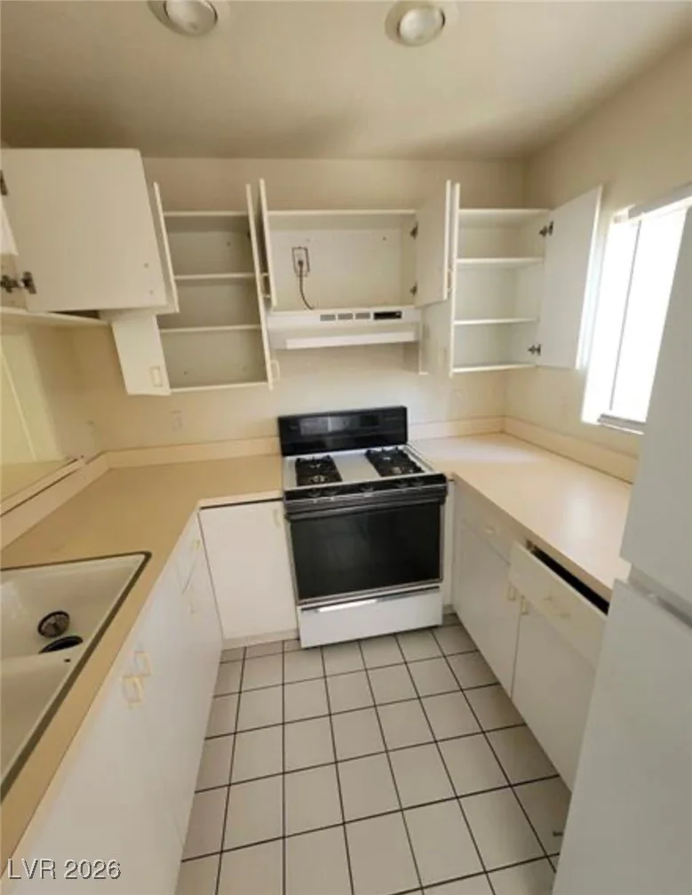 5000 Red Rock, Las Vegas, NV 89118