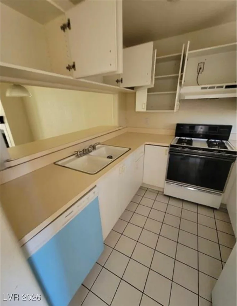 5000 Red Rock, Las Vegas, NV 89118