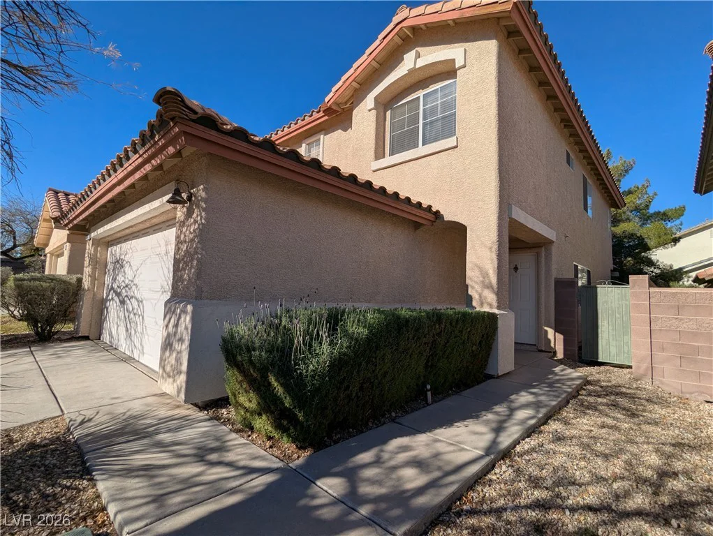 1009 Miradero, Las Vegas, NV 89134