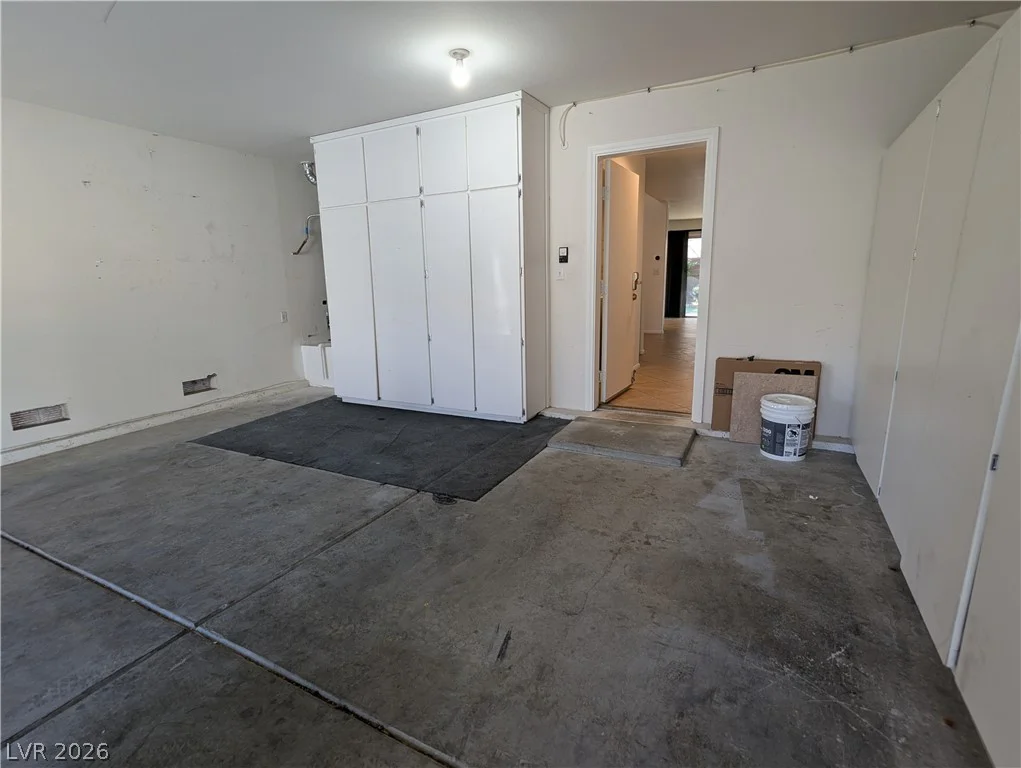 1009 Miradero, Las Vegas, NV 89134