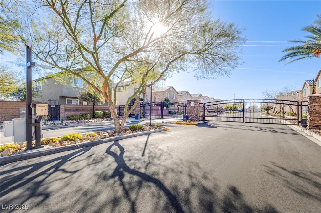 6643 Breakwater Reef, Las Vegas, NV 89149