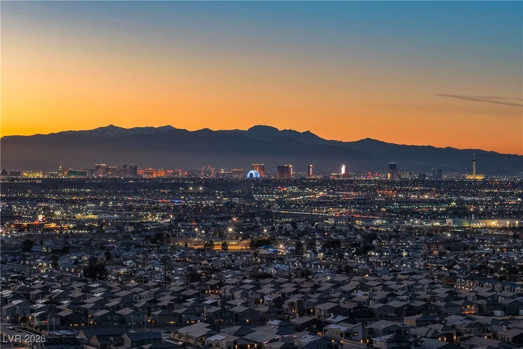 378 Silva, Henderson, NV 89011