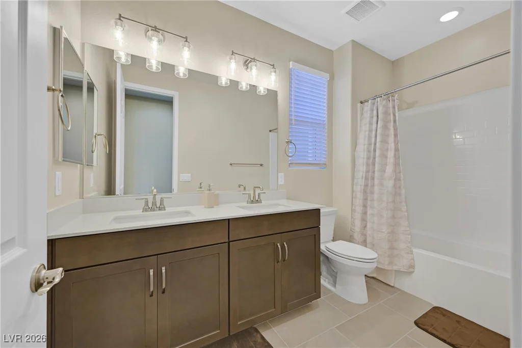 378 Silva, Henderson, NV 89011