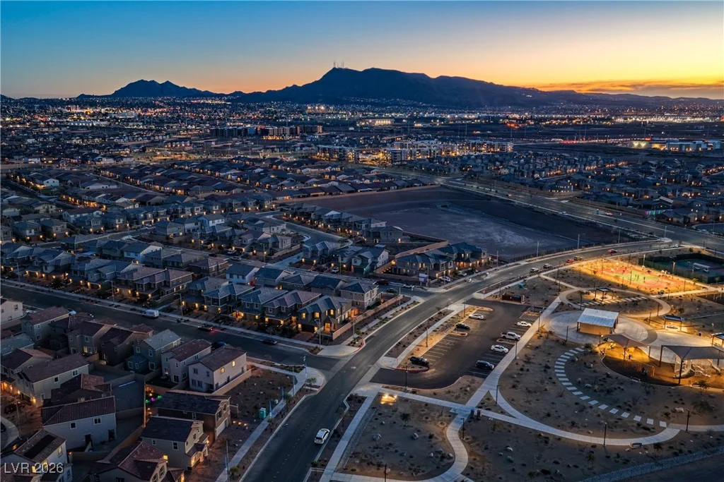 378 Silva, Henderson, NV 89011