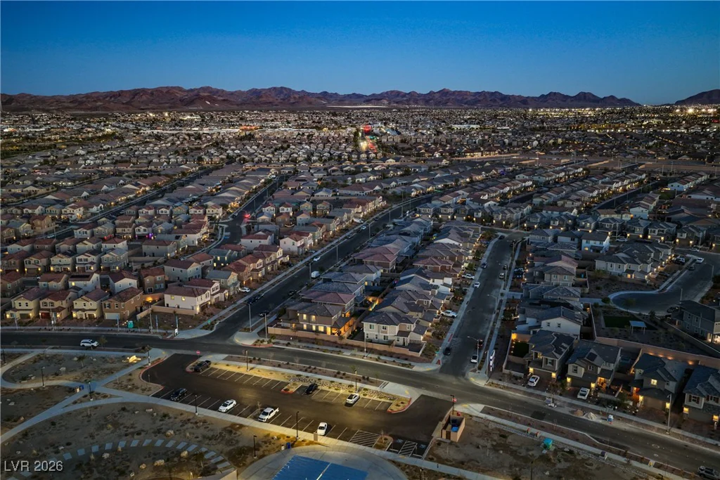 378 Silva, Henderson, NV 89011