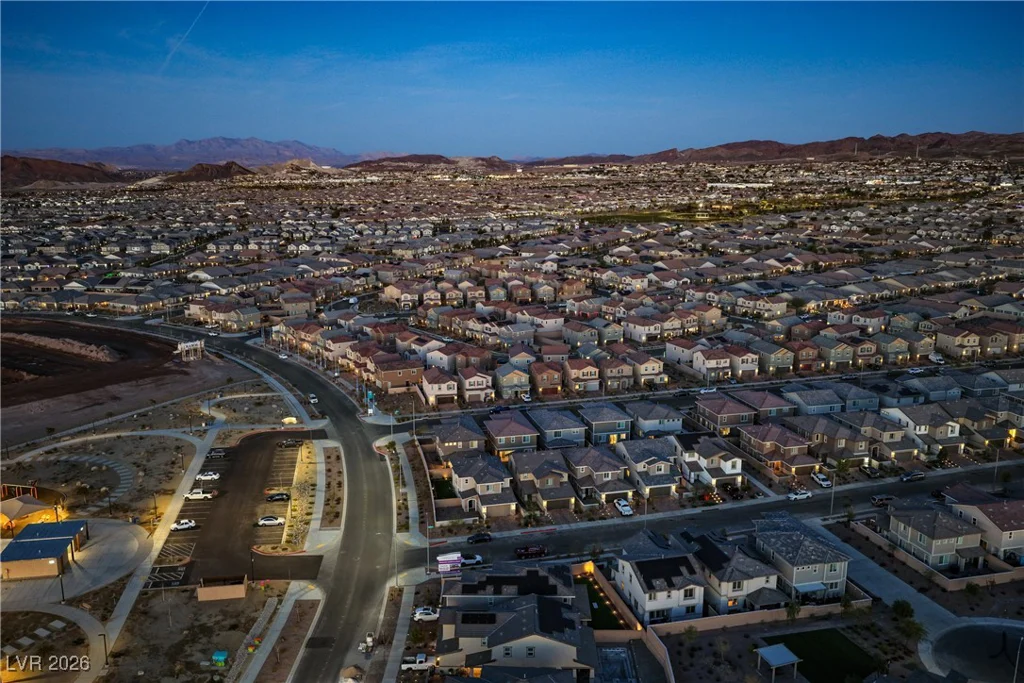 378 Silva, Henderson, NV 89011