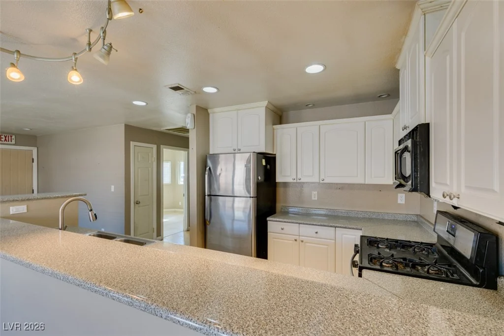 5650 Sea Breeze, Las Vegas, NV 89110