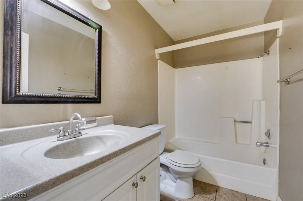5650 Sea Breeze, Las Vegas, NV 89110