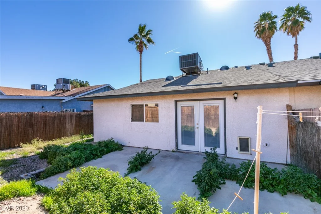 5650 Sea Breeze, Las Vegas, NV 89110