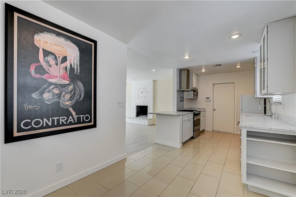 4669 Saddle, Las Vegas, NV 89119