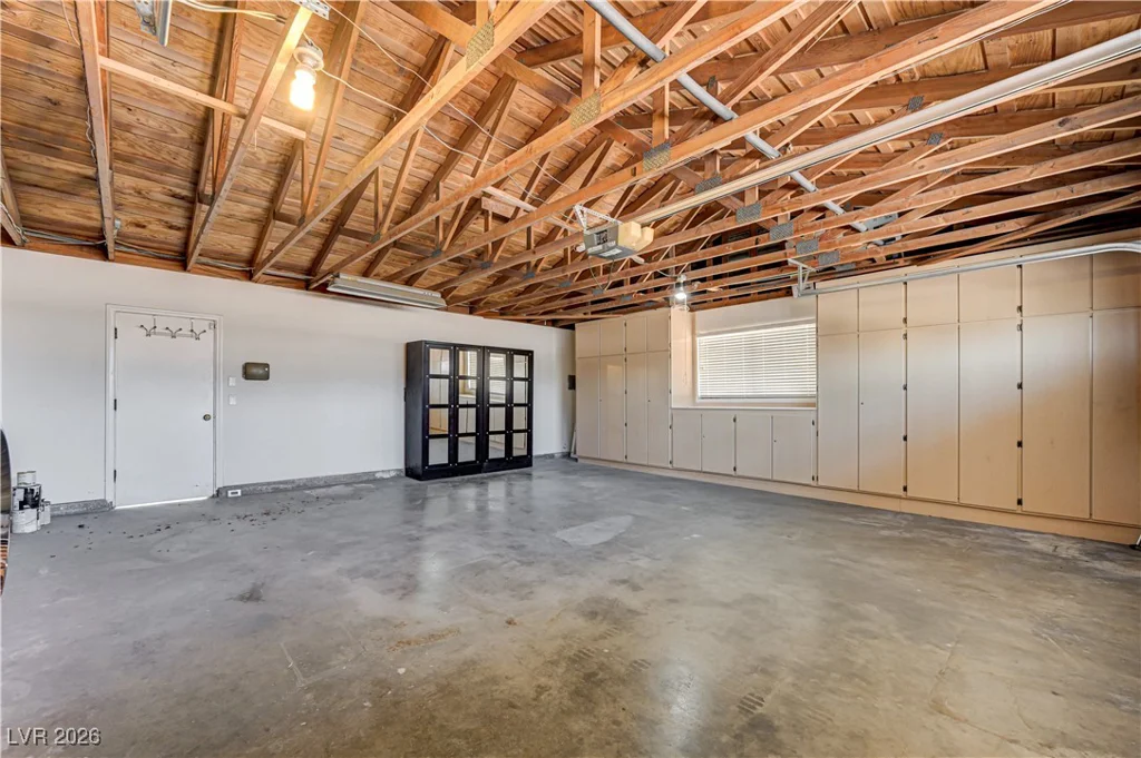 4669 Saddle, Las Vegas, NV 89119