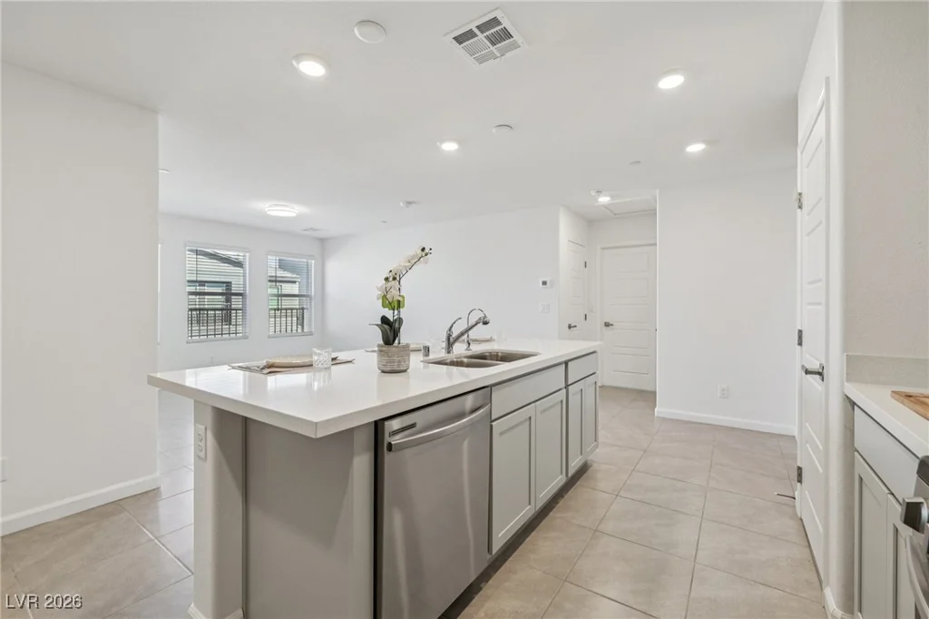 4907 Chidlaw, Las Vegas, NV 89115