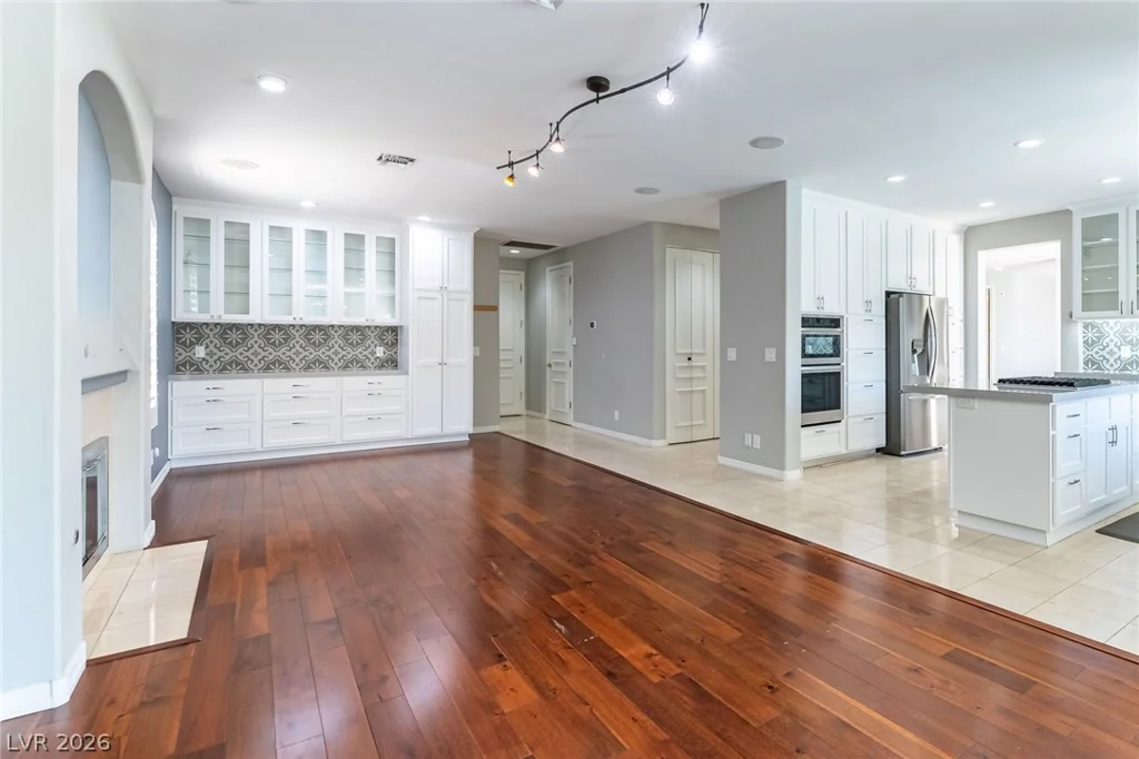 3137 Beach View, Las Vegas, NV 89117