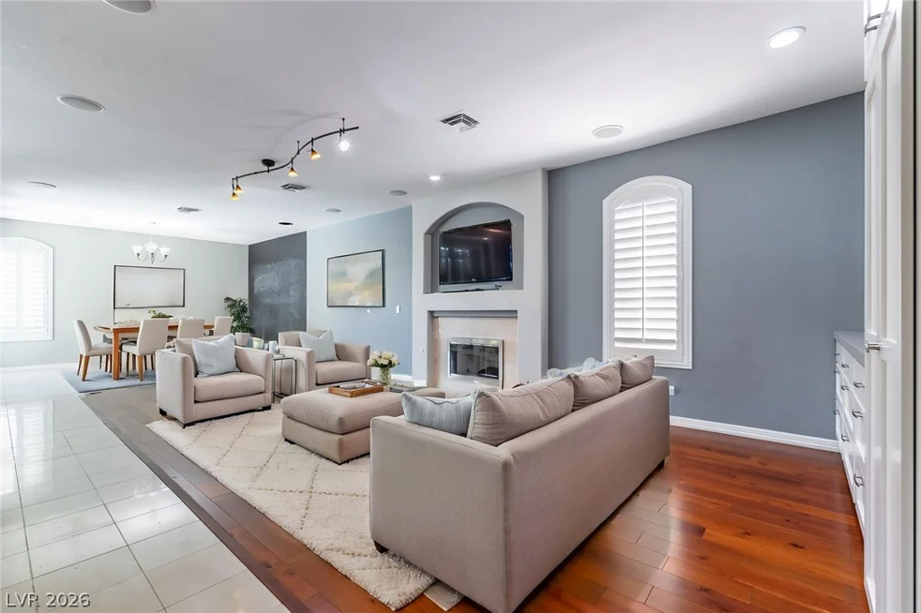 3137 Beach View, Las Vegas, NV 89117