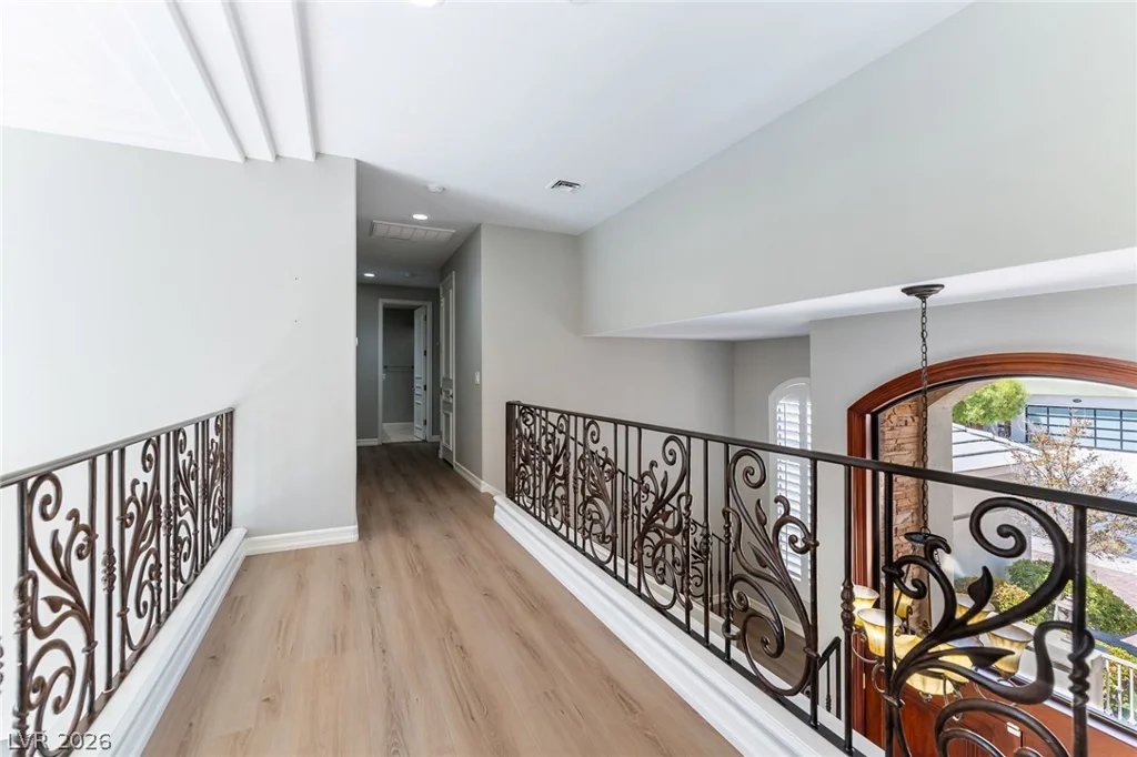 3137 Beach View, Las Vegas, NV 89117