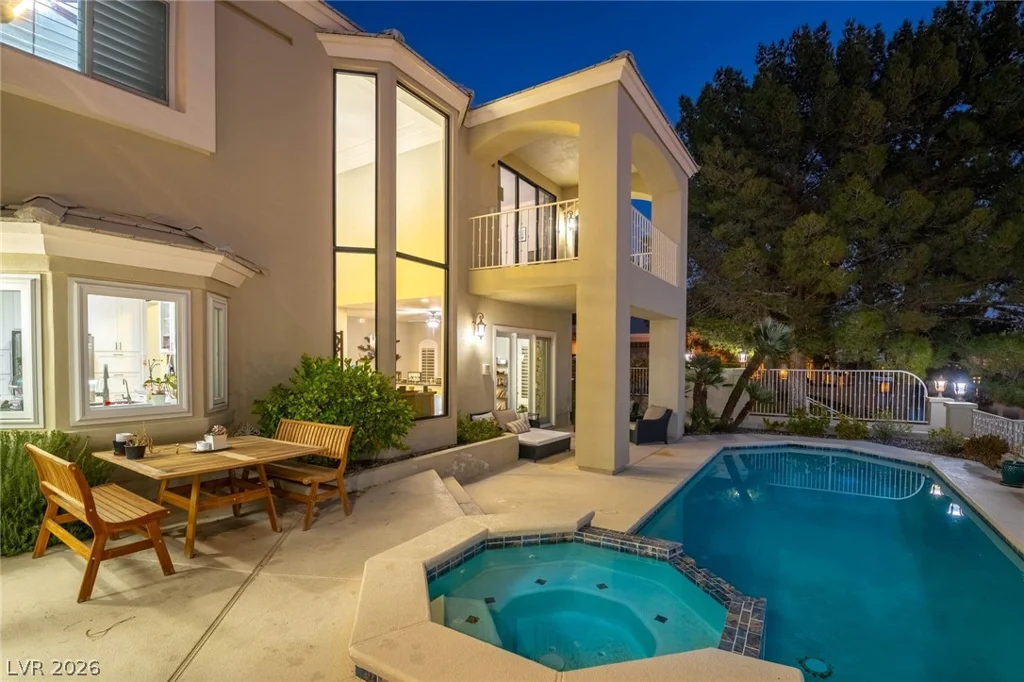 3137 Beach View, Las Vegas, NV 89117
