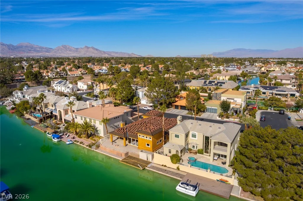3137 Beach View, Las Vegas, NV 89117