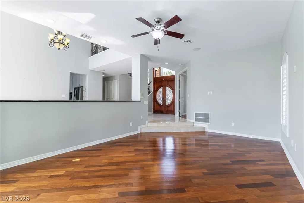 3137 Beach View, Las Vegas, NV 89117