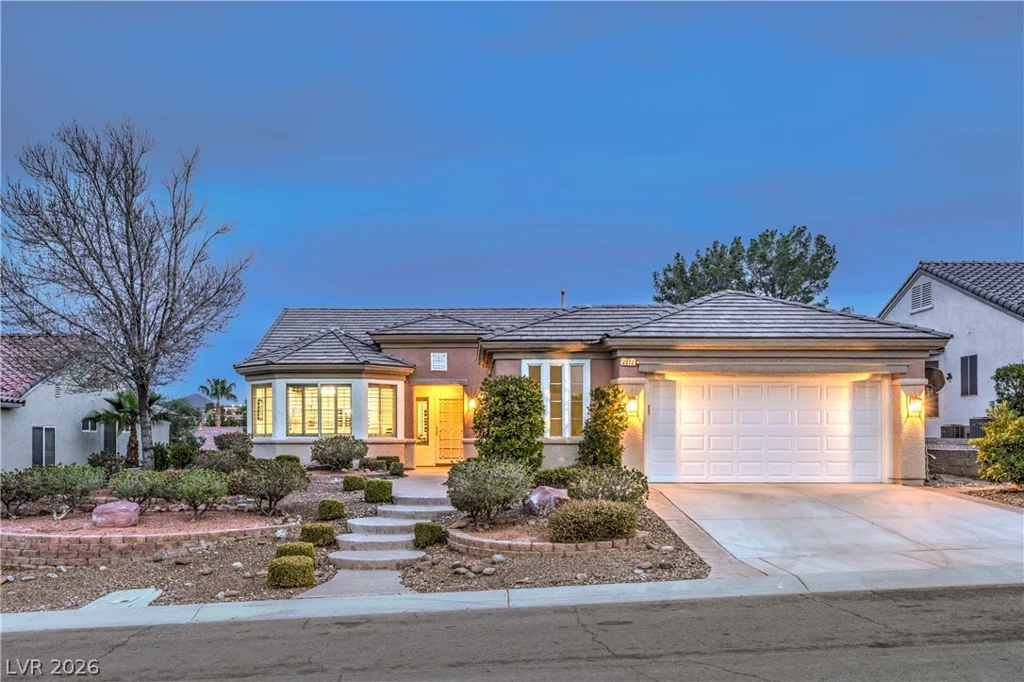 2072 Crown View, Henderson, NV 89052