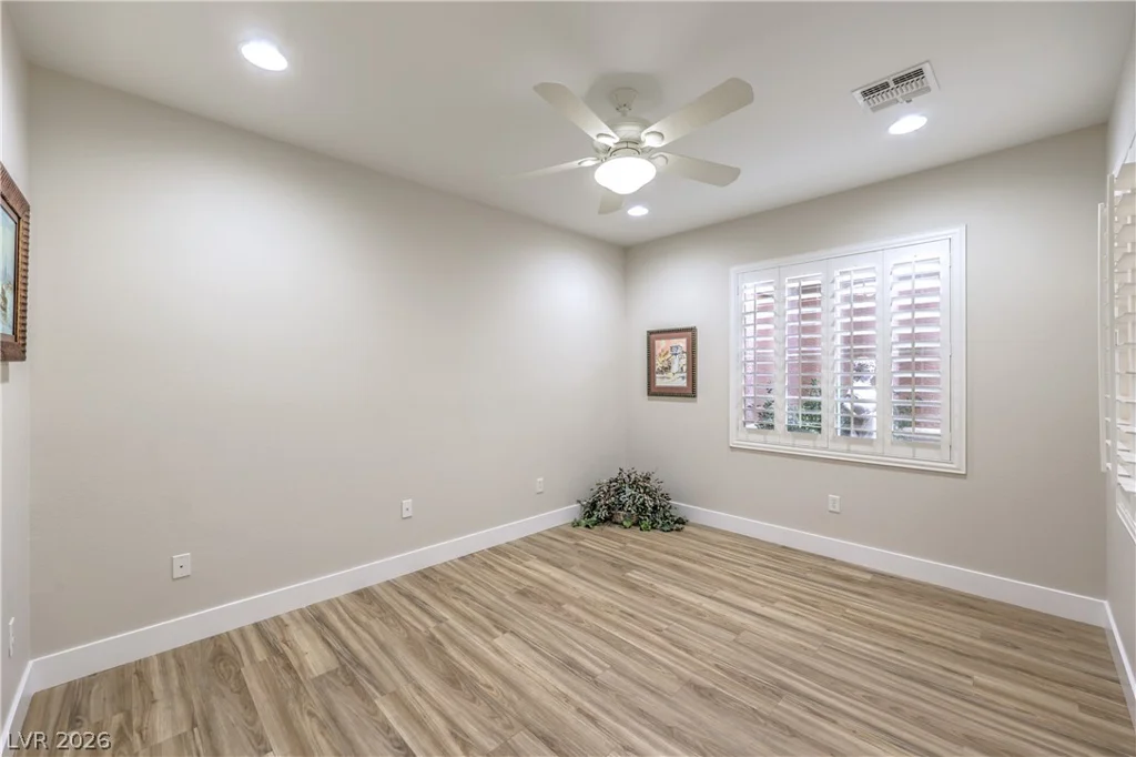 2072 Crown View, Henderson, NV 89052