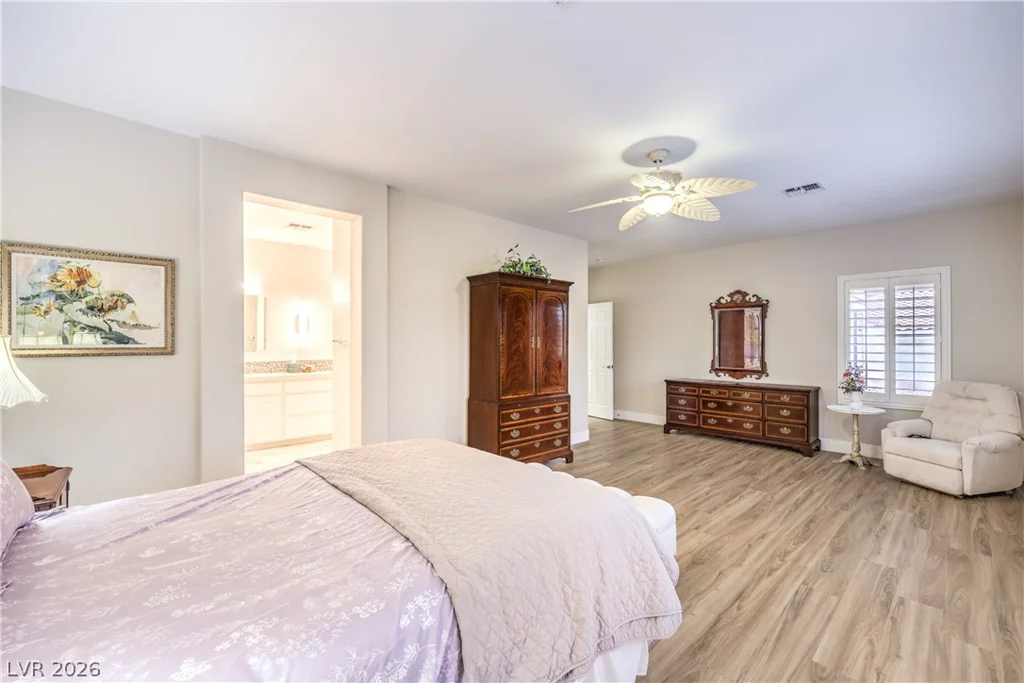 2072 Crown View, Henderson, NV 89052