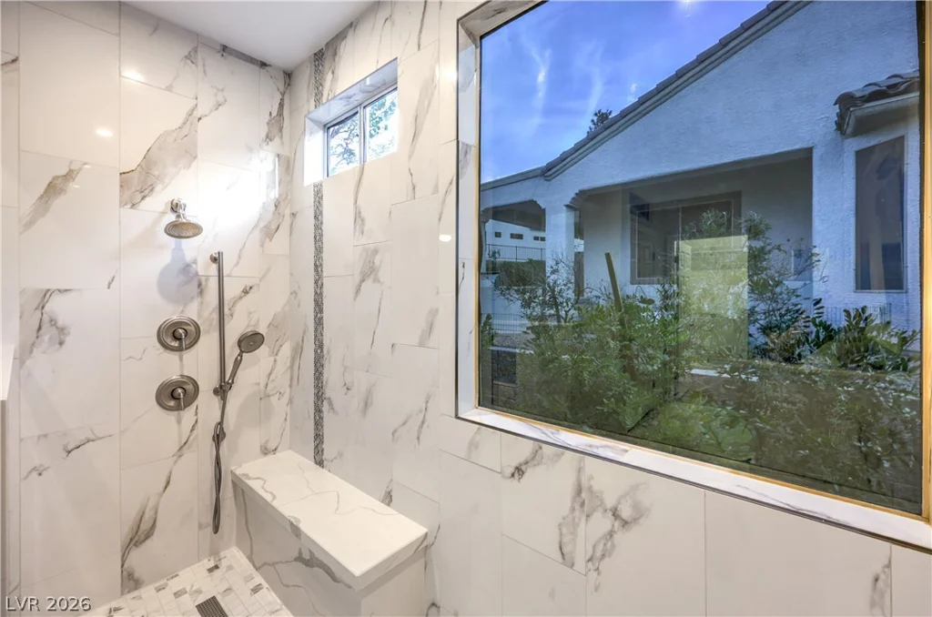 2072 Crown View, Henderson, NV 89052