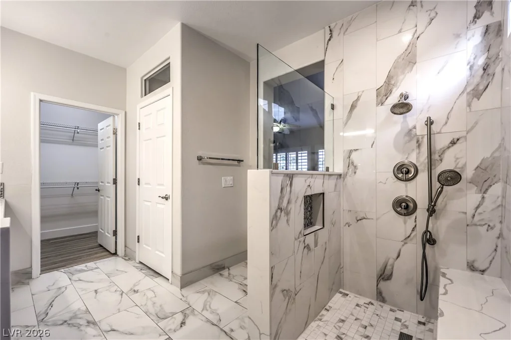 2072 Crown View, Henderson, NV 89052