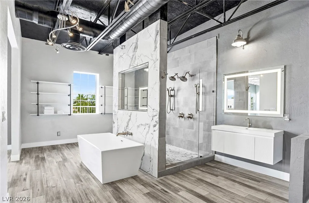 5084 Thunder River, Las Vegas, NV 89148