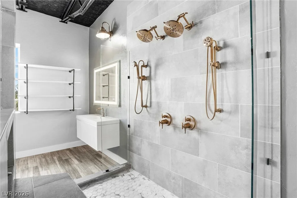 5084 Thunder River, Las Vegas, NV 89148