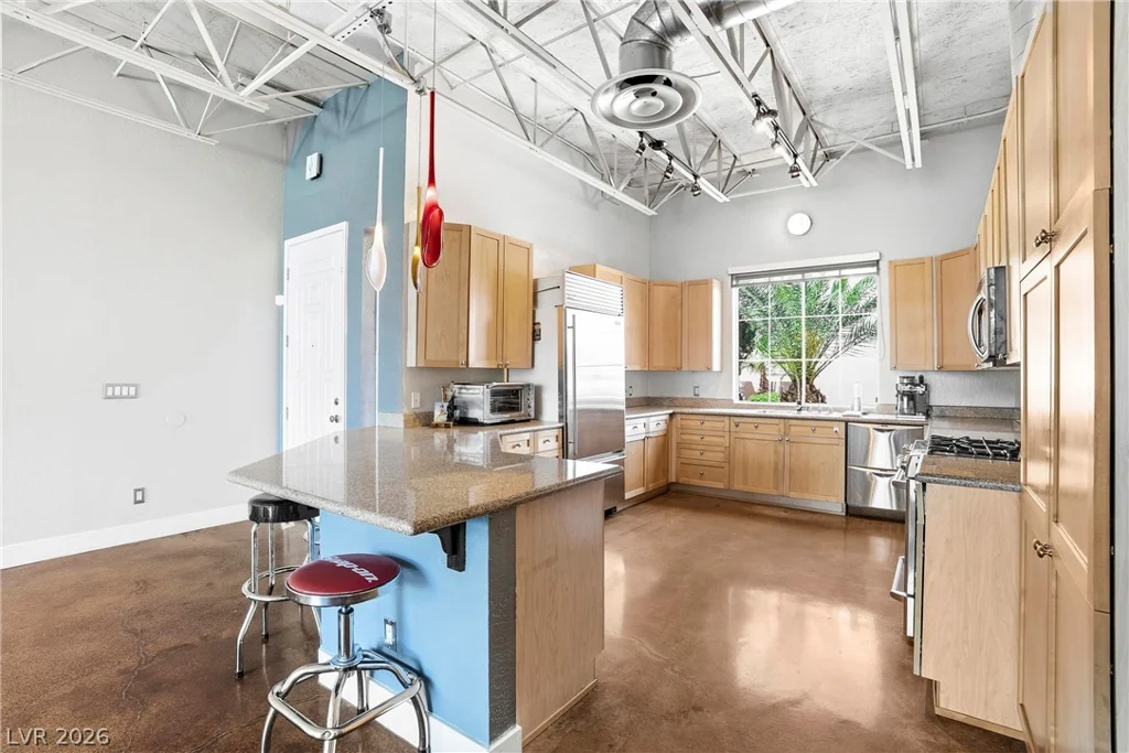 5084 Thunder River, Las Vegas, NV 89148