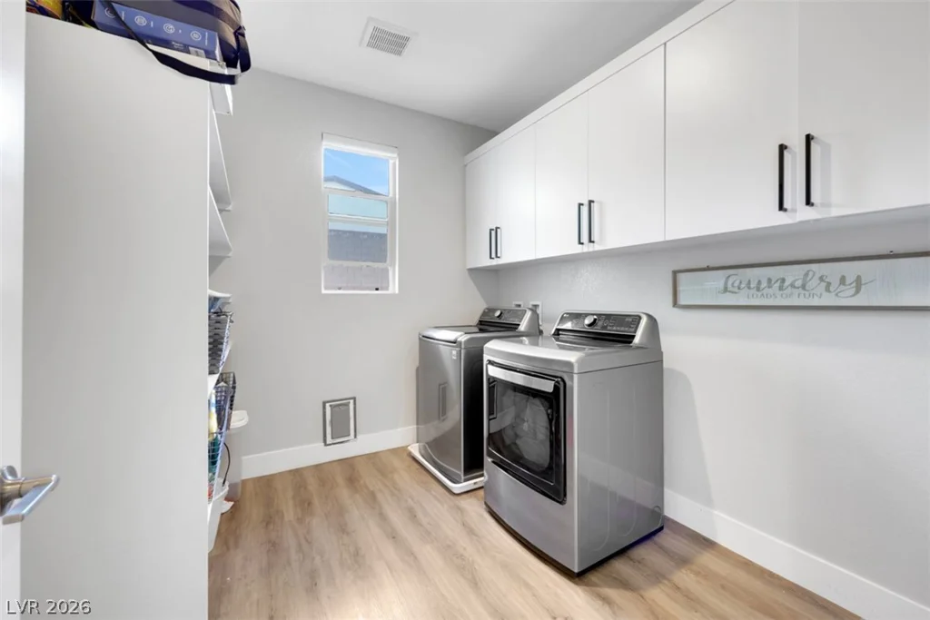 6833 Fallen Rock, North Las Vegas, NV 89084