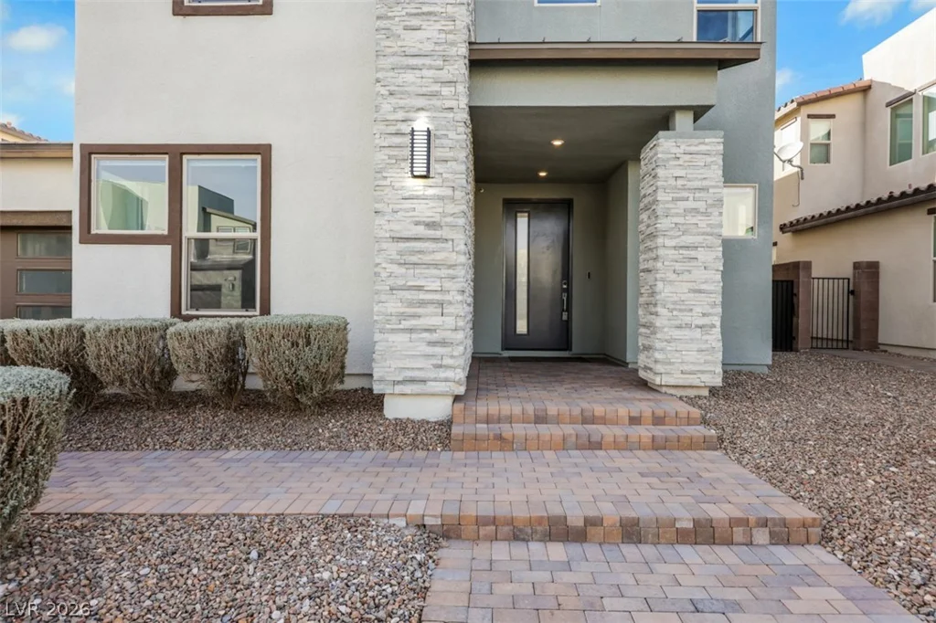 6833 Fallen Rock, North Las Vegas, NV 89084