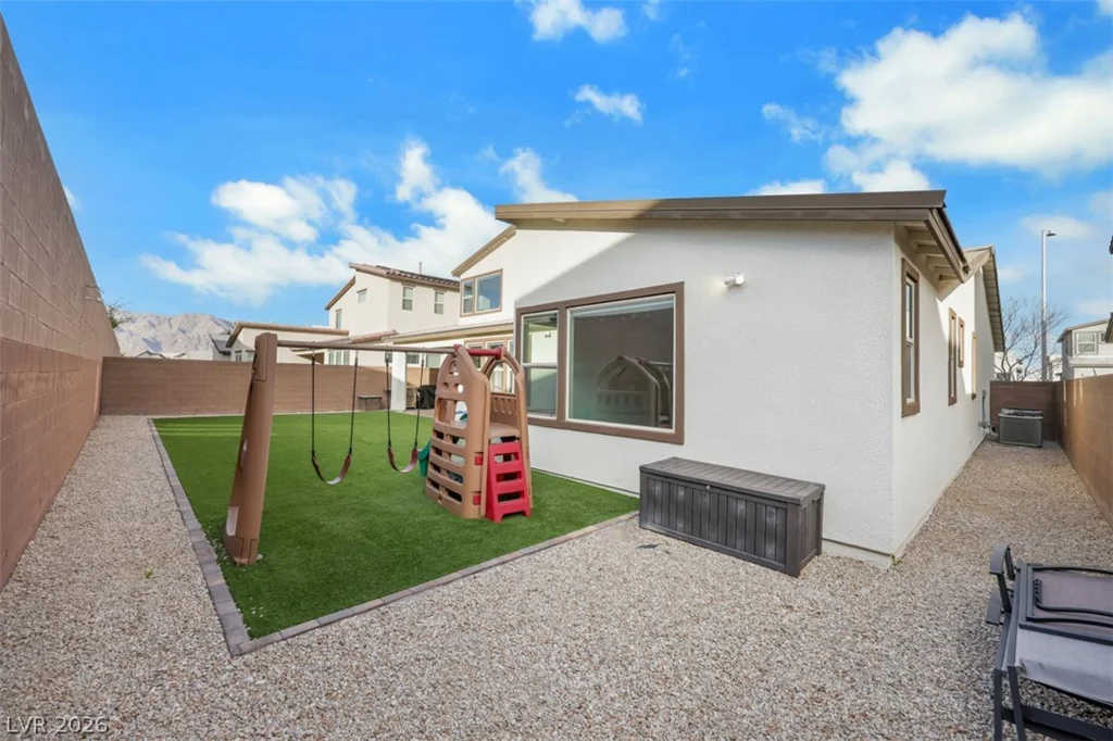 6833 Fallen Rock, North Las Vegas, NV 89084
