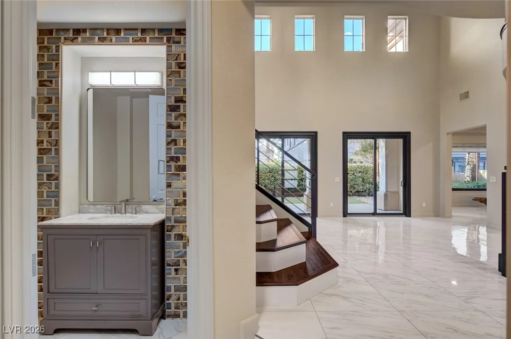 425 Proud Eagle, Las Vegas, NV 89144