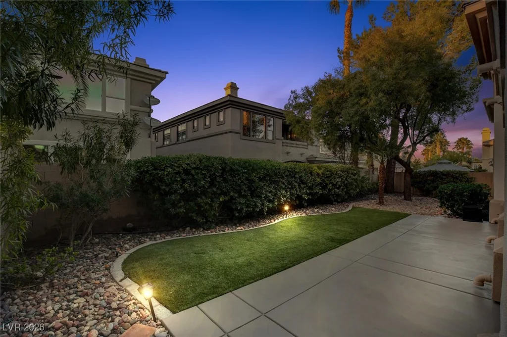 425 Proud Eagle, Las Vegas, NV 89144