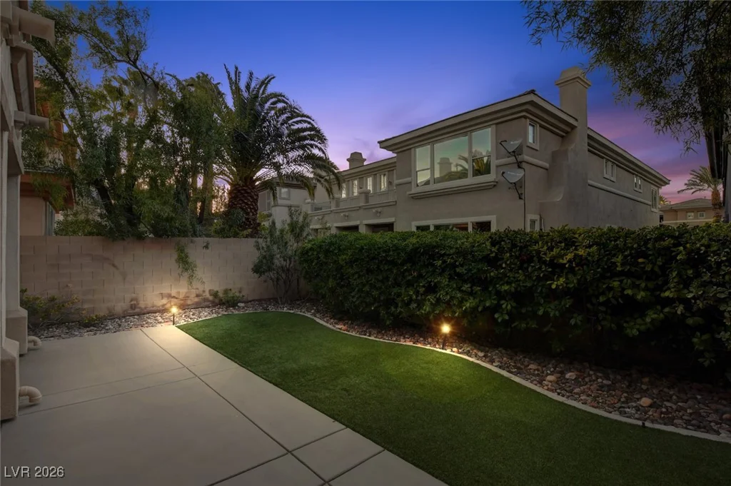 425 Proud Eagle, Las Vegas, NV 89144