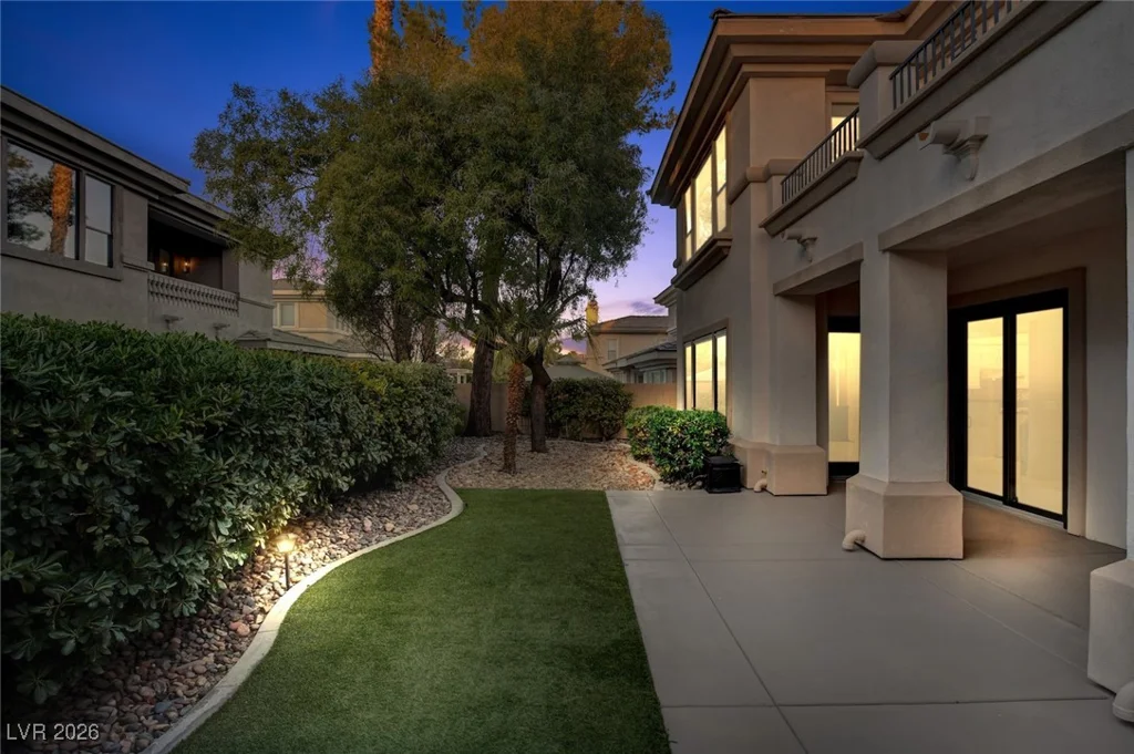 425 Proud Eagle, Las Vegas, NV 89144