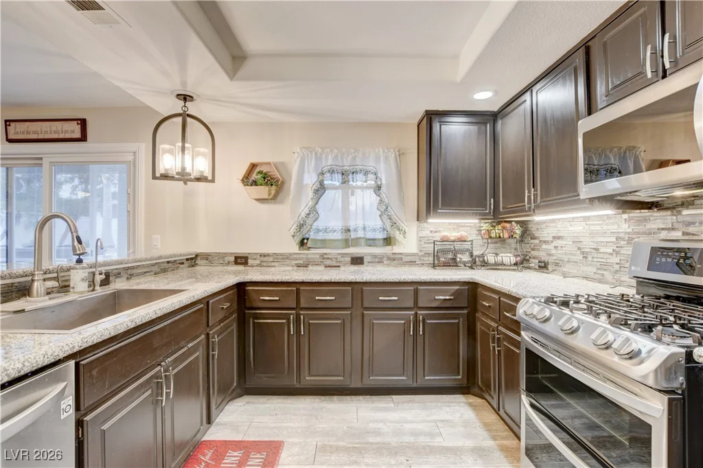 8224 Deer Springs, Las Vegas, NV 89149