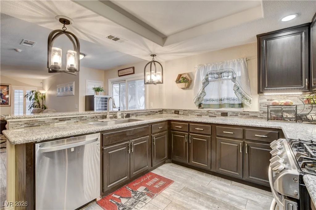 8224 Deer Springs, Las Vegas, NV 89149