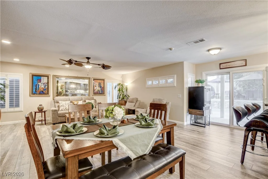 8224 Deer Springs, Las Vegas, NV 89149