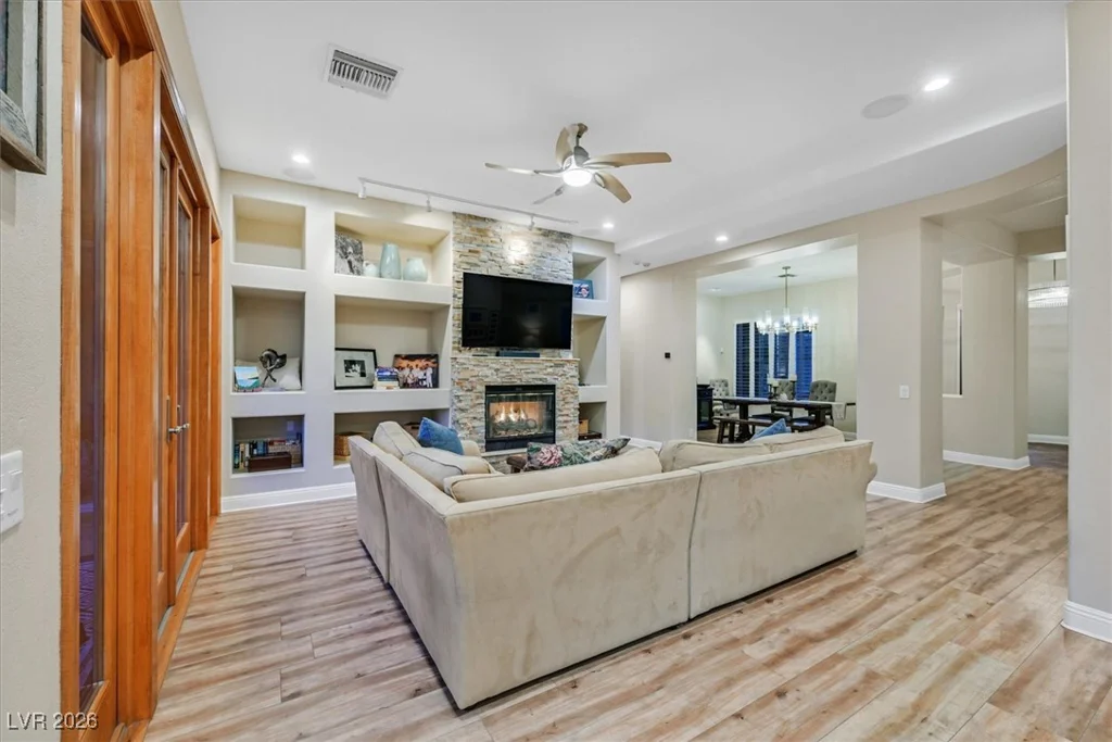 20 Feather Sound, Henderson, NV 89052